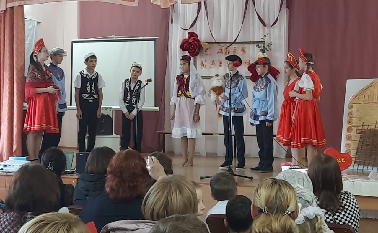 Концерт ко Дню Матери Концерт ко Дню Матери